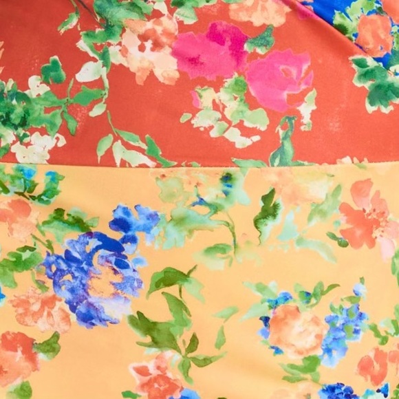 💐 Caroline Constas, Radiant Floral Colorblock Marisol One Piece Swimsuit - Picture 14 of 16